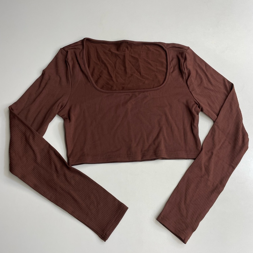 Cropped long sleeve